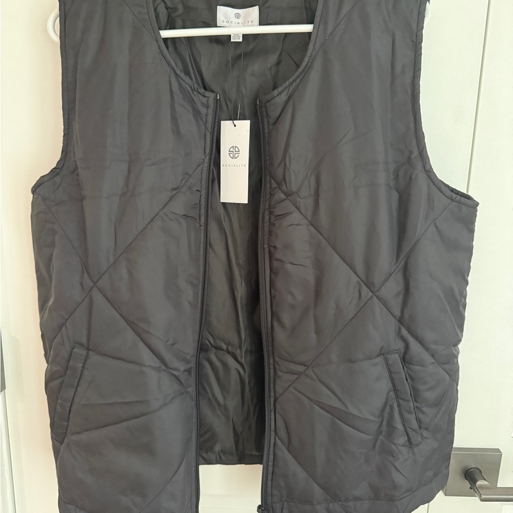 Socialite Black Quilted Vest